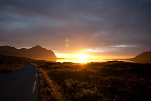 This is what midnight looks like in Norway during the summer. - It's Midnight In The Arctic Circle...And The Sun Is Shining Brightly.jpg